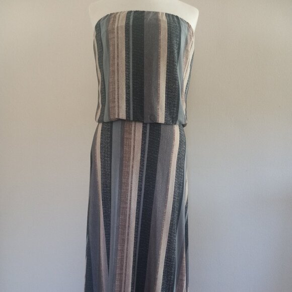 Strapless Striped Maxi Dress. Small - Picture 1 of 4
